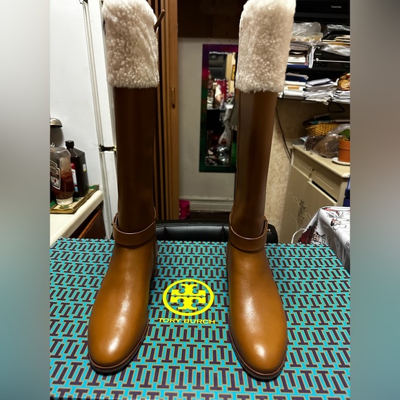 Brand New! Tory Burch Shearling Everly Boot Calf Leather/Shearling Size 8.5 - Picture 2 of 10